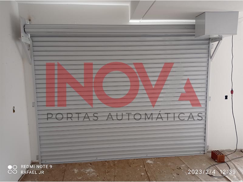 Inova Portas Automáticas | Portas de Enrolar Automáticas  em Curitiba.