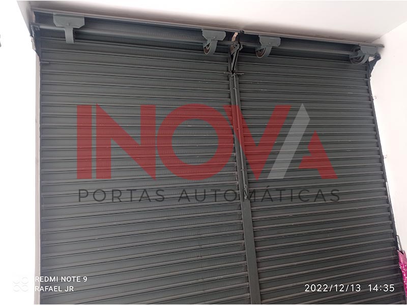 Inova Portas Automáticas | Portas de Enrolar Automáticas  em Curitiba.